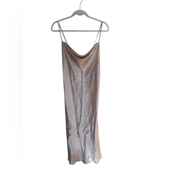 Dresses & Skirts - [NWT] Bebe Dress